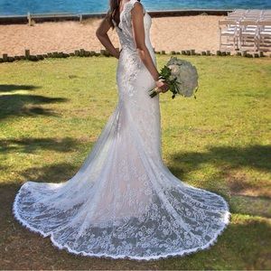 BHLDN wedding dress purchased from Anthropologie.